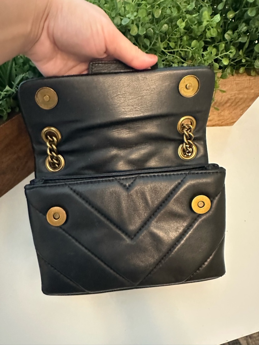 Kurt Geiger London Mini Leather Kensington Bag Brass Eagle Chain - Picture 9 of 16